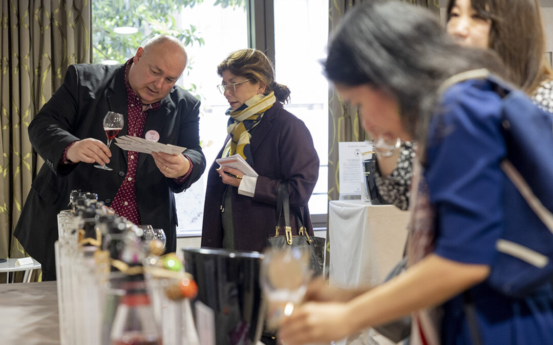 Champagne de Vignerons : les Caractères à la rencontre des prescripteurs