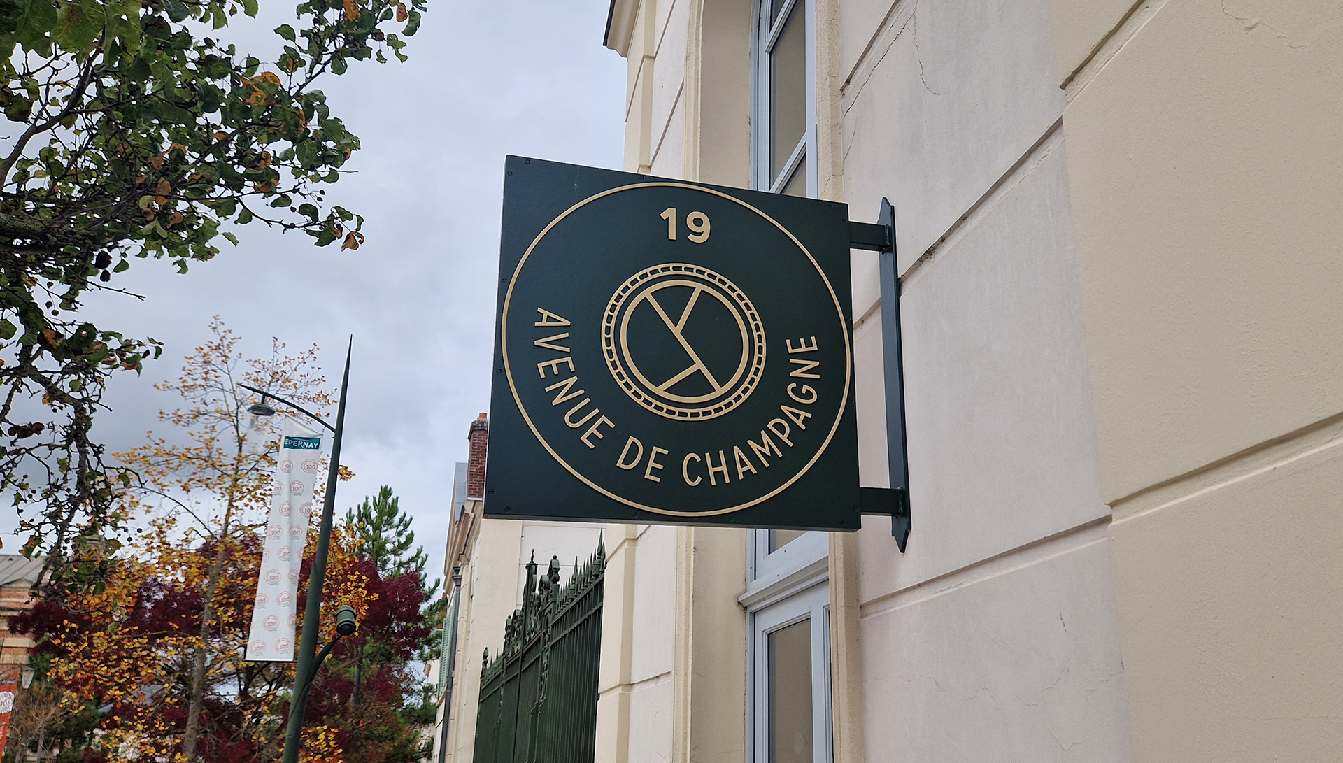 Enseignes et préenseignes : un caillou dans la chaussure des vignerons